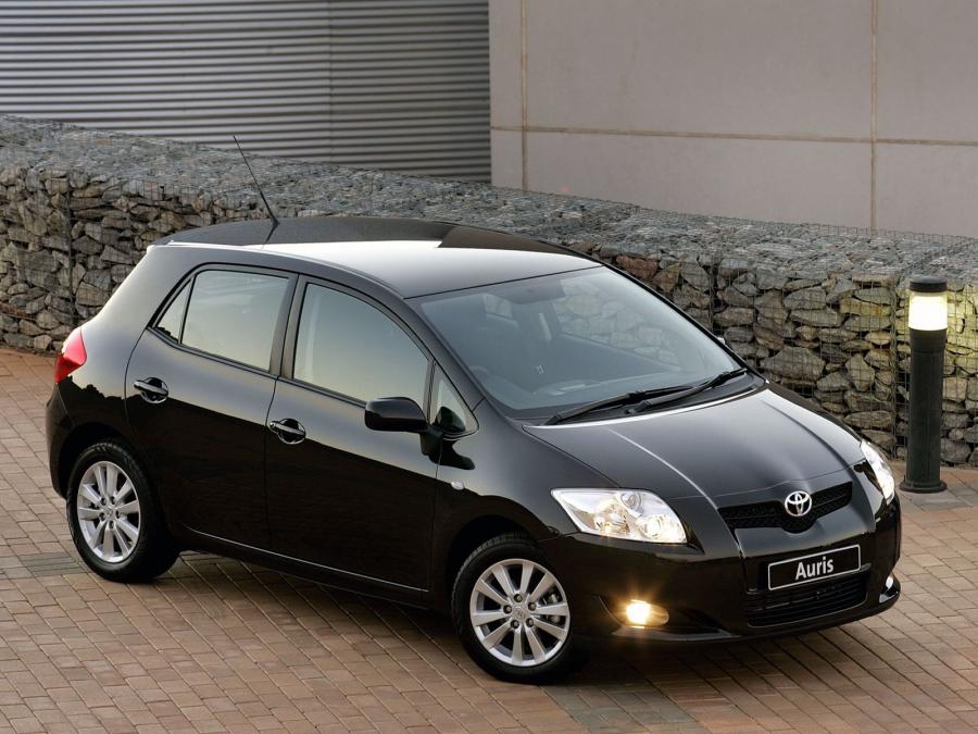  Toyota Auris 5-Door 2007 года  (ZA) (фото 9 из 13)